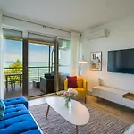 Bltn Panorama Apartment *