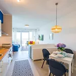 Bltn Panorama Apartment *