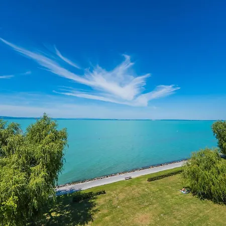 Bltn Panorama Apartment Siofok
